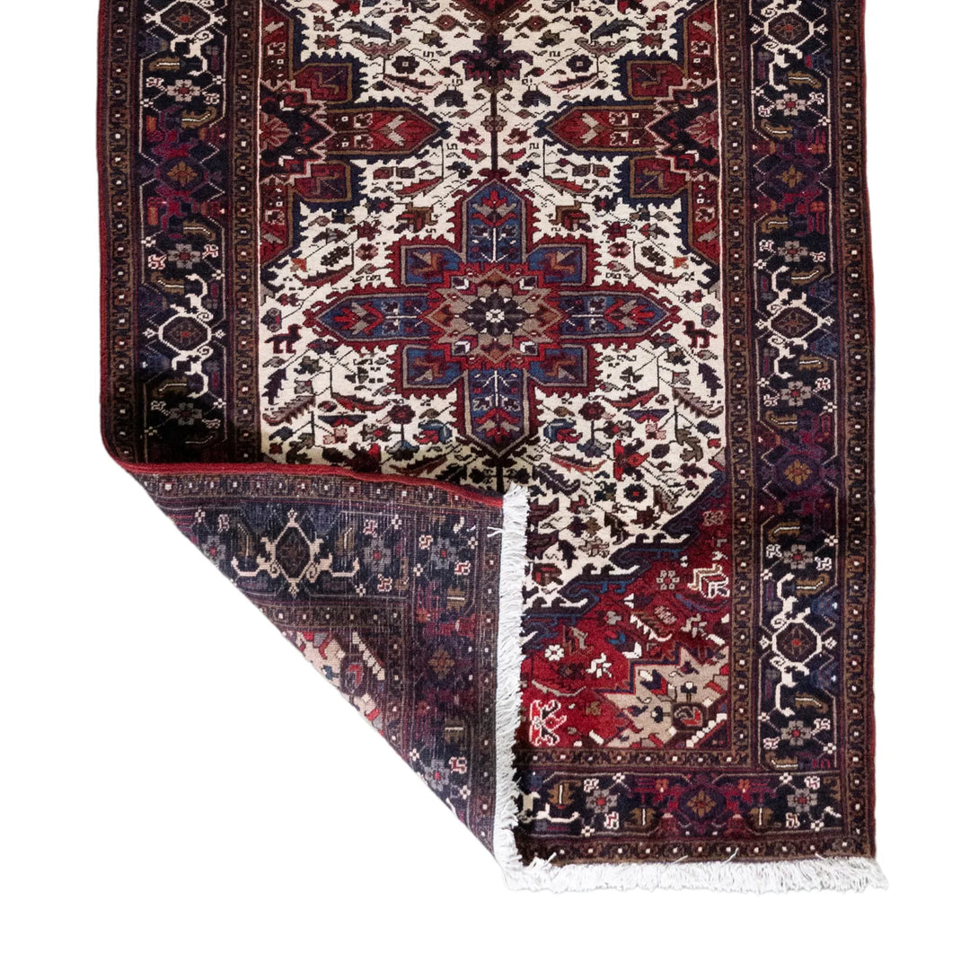 4' 11" x 12' 0" - RED AND NAVY HERIZ GEOMETRIC PERSIAN RUG ( 150 x 366 CM )