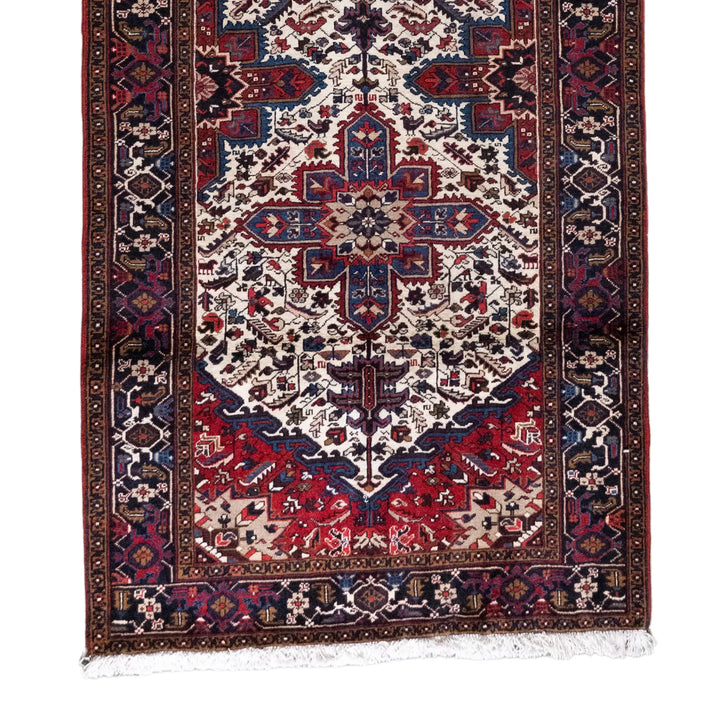 4' 11" x 12' 10" - RED AND NAVY HERIZ GEOMETRIC PERSIAN RUG ( 150 x 391 CM )