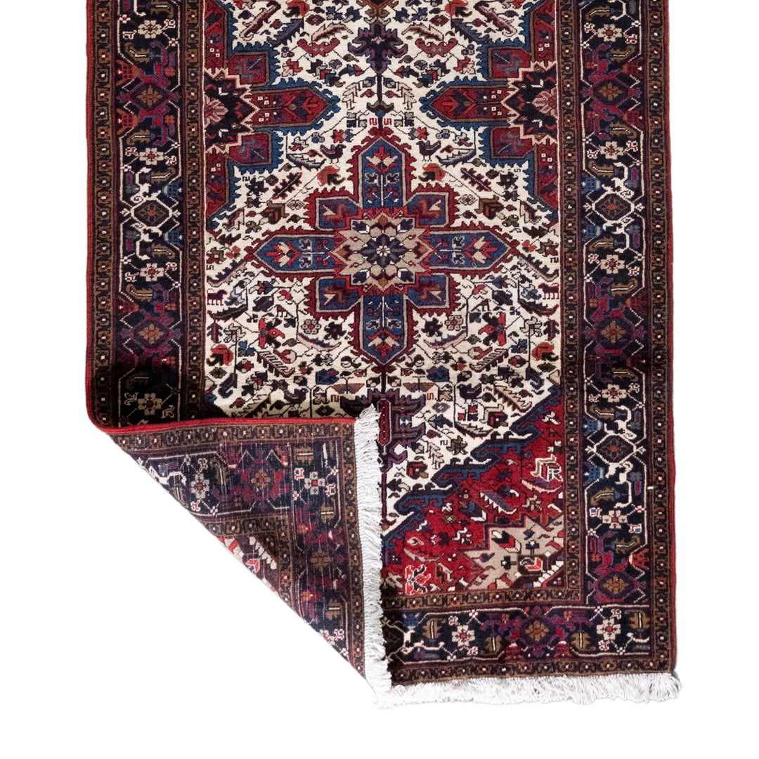 4' 11" x 12' 10" - RED AND NAVY HERIZ GEOMETRIC PERSIAN RUG ( 150 x 391 CM )