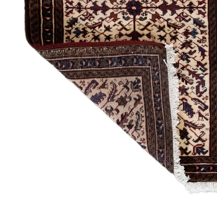 3' 1" x 4' 10" - RED AND NAVY HERIZ GEOMETRIC PERSIAN RUG ( 94 x 147 CM )