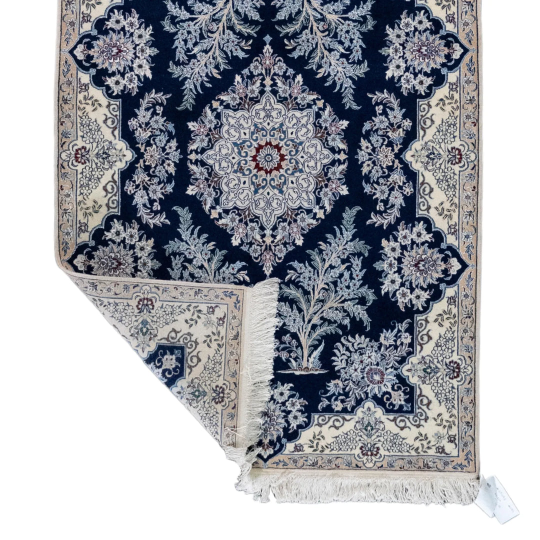 3' 3" x 4' 10" - NAVY AND BEIGE NAEIN FLORAL PERSIAN RUG ( 99 x 147 CM )