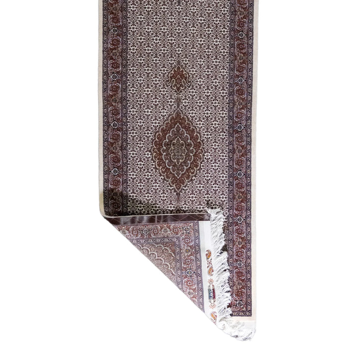 2' 9" x 10' 0" - BEIGE AND ROSE TABRIZ FISH DESIGN PERSIAN RUG ( 84 x 305 CM )