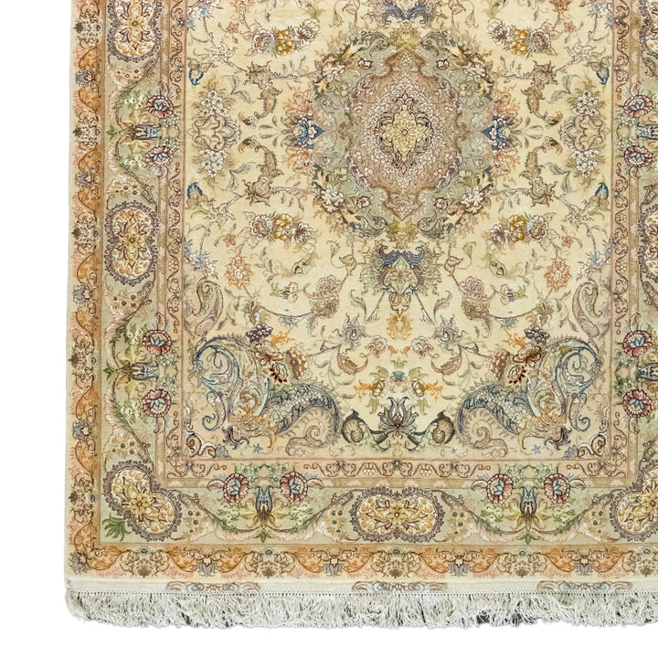 4' 11" x 6' 8" - BEIGE AND GREEN TABRIZ FLORAL PERSIAN RUG ( 150 x 203 CM )