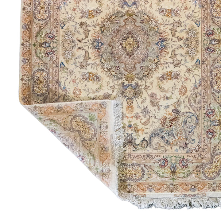 4' 11" x 6' 7" - BEIGE AND GREEN TABRIZ FLORAL PERSIAN RUG ( 150 x 200 CM )