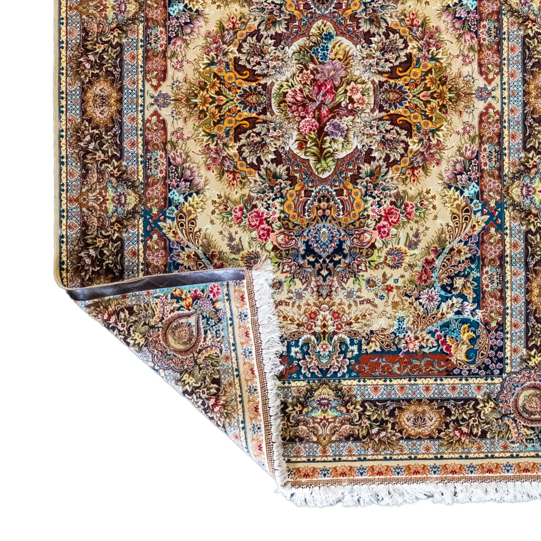 5' 0" x 7' 0" - BEIGE AND MULTICOLOR ISFAHAN FLORAL PERSIAN RUG ( 152 x 213 CM )