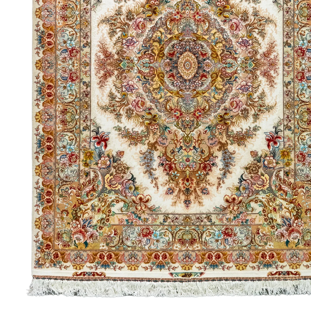 5' 2" x 6' 10" - BEIGE AND ROSE TABRIZ FLORAL PERSIAN RUG ( 157 x 208 CM )