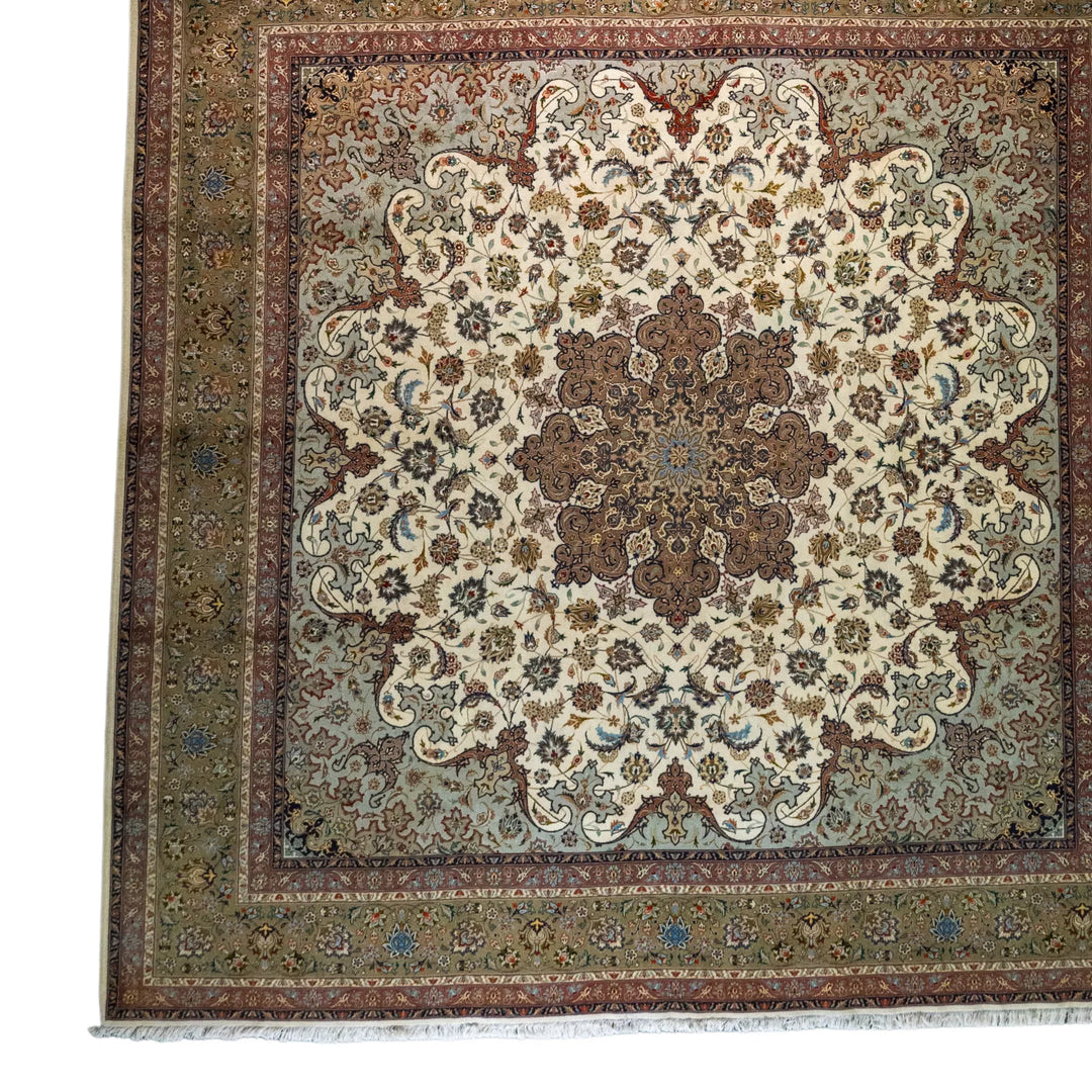 9' 10" x 9' 11" - BEIGE AND GREEN TABRIZ FLORAL PERSIAN RUG ( 300 x 302 CM )