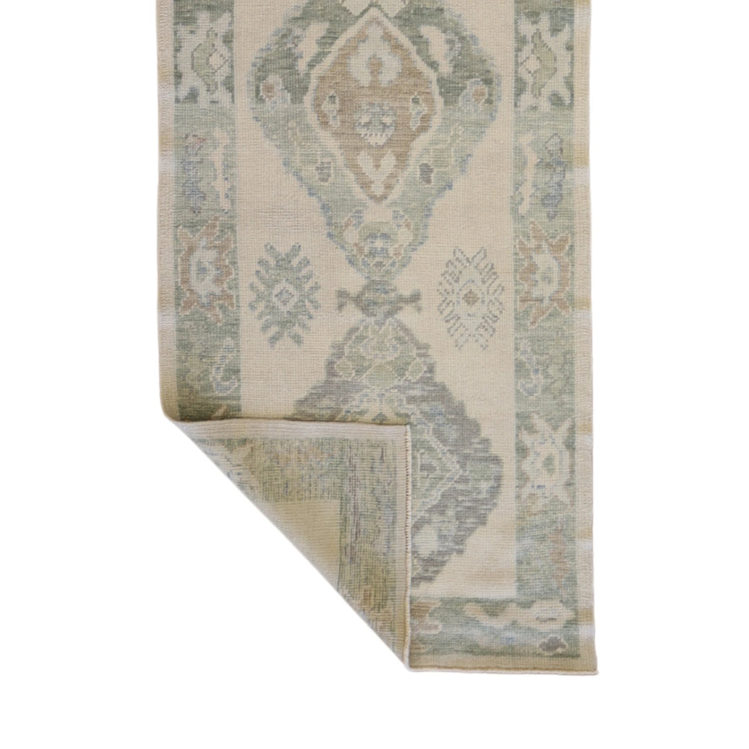 3'1" x 10'7" IVORY AND GREEN OUSHAK GEOMETRIC TURKISH RUG