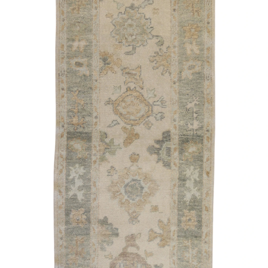 2'11" x 10'6" IVORY AND GREEN OUSHAK GEOMETRIC TURKISH RUG