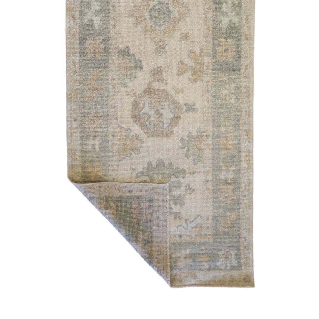 2'11" x 10'6" IVORY AND GREEN OUSHAK GEOMETRIC TURKISH RUG
