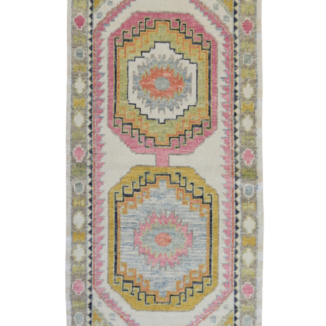3'0" x 9'1" IVORY AND BROWN OUSHAK GEOMETRIC TURKISH RUG