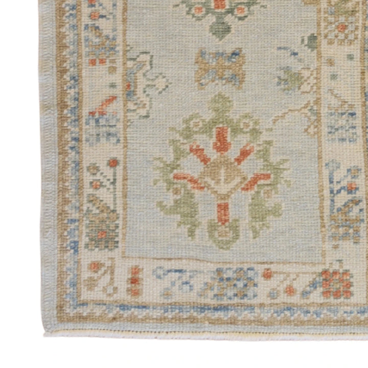 2'1" x 2'10" BLUE AND BEIGE OUSHAK GEOMETRIC TURKISH RUG