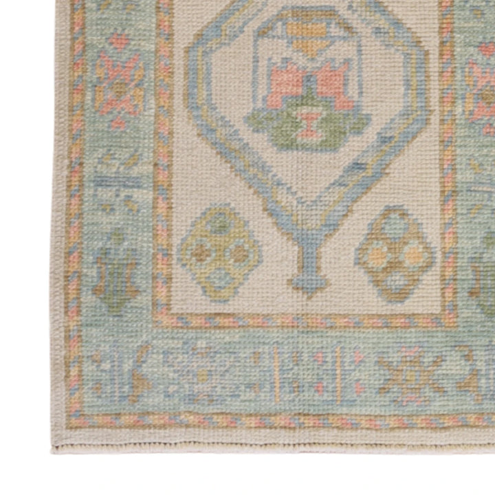 2'0" x 2'10" BEIGE AND BLUE OUSHAK GEOMETRIC TURKISH RUG