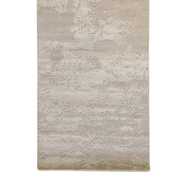 10'1" x 14'2" GRAY AND WHITE MODERN MODERN INDIAN RUG