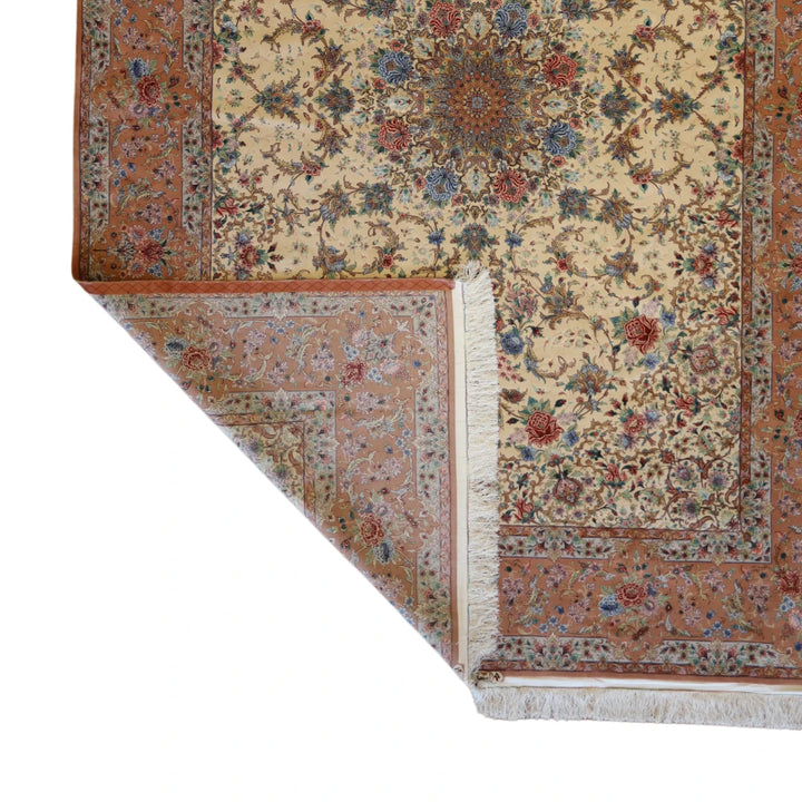 8'1" x 11'6" BEIGE AND PINK ISFAHAN FLORAL PERSIAN RUG