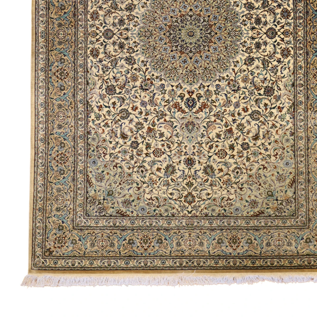 4'5" x 6'8" IVORY AND BEIGE QUM FLORAL PERSIAN RUG