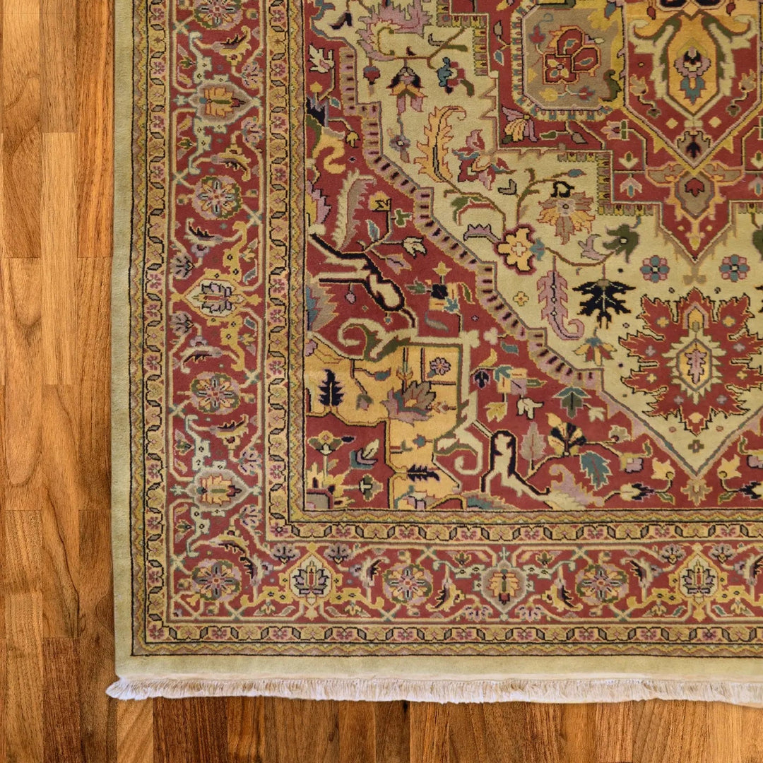 10'   0" x  14'   0" GOLD AND RUST HERIZ GEOMETRIC INDIAN RUG