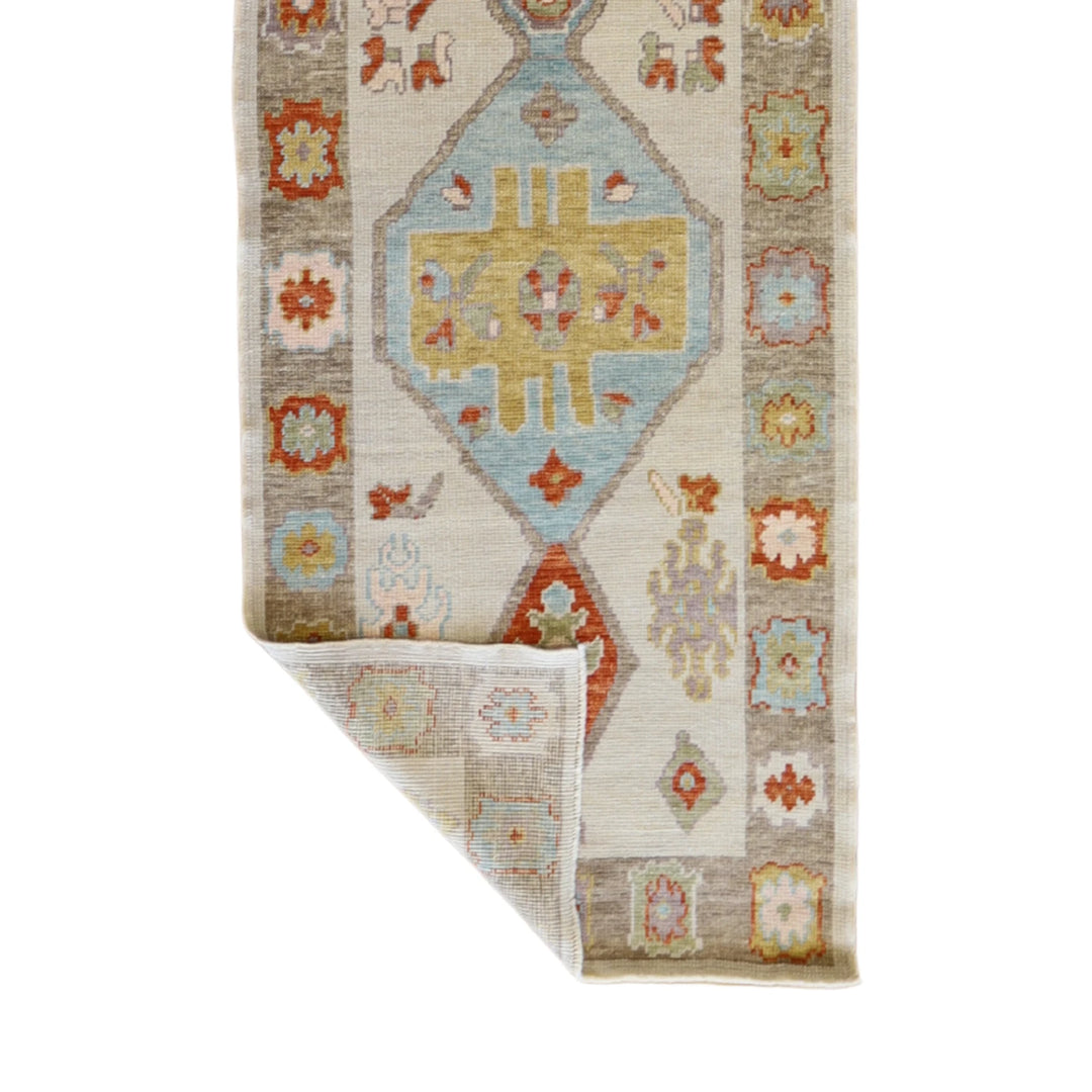 3' 0" x 9' 8" BEIGE AND TAN OUSHAK GEOMETRIC TURKISH RUG